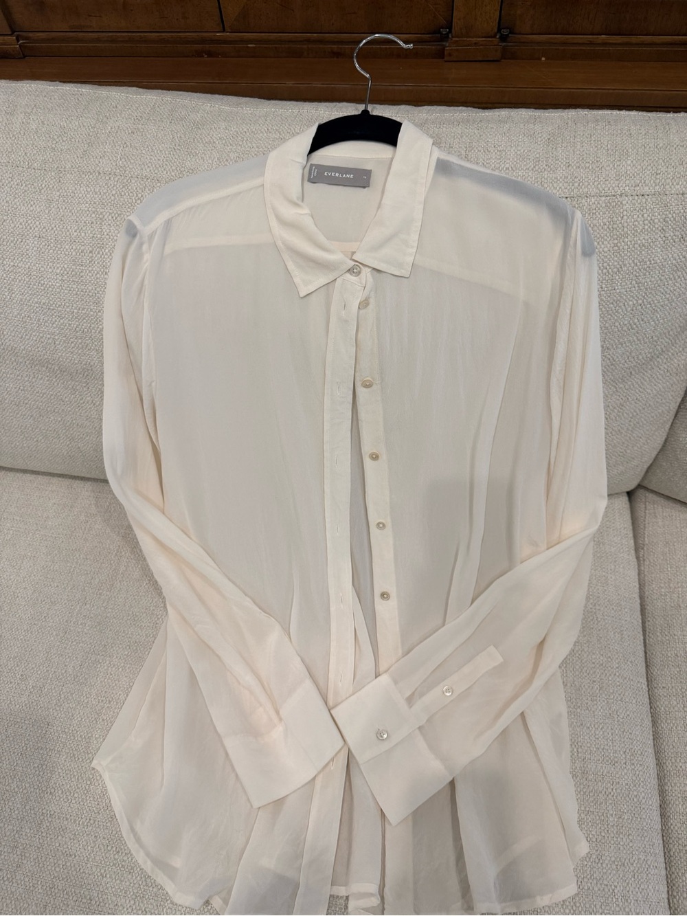 Everlane Cream Silk Long-Sleeve Button Front Blouse